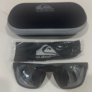 NWOT quicksilver sunglasses